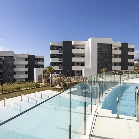 Apartment Premium Garden With Private Pool In Higueron Fuengirola