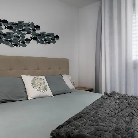 Apartment Premium Garden With Private Pool In Higueron *
